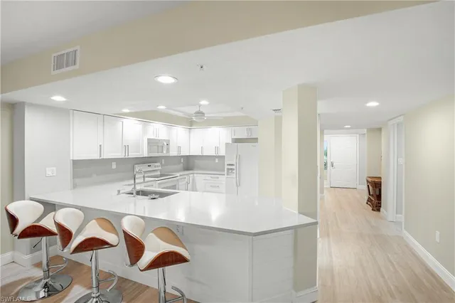 $11,000 | 21 Bluebill Avenue, Unit B303, Naples, FL 34108