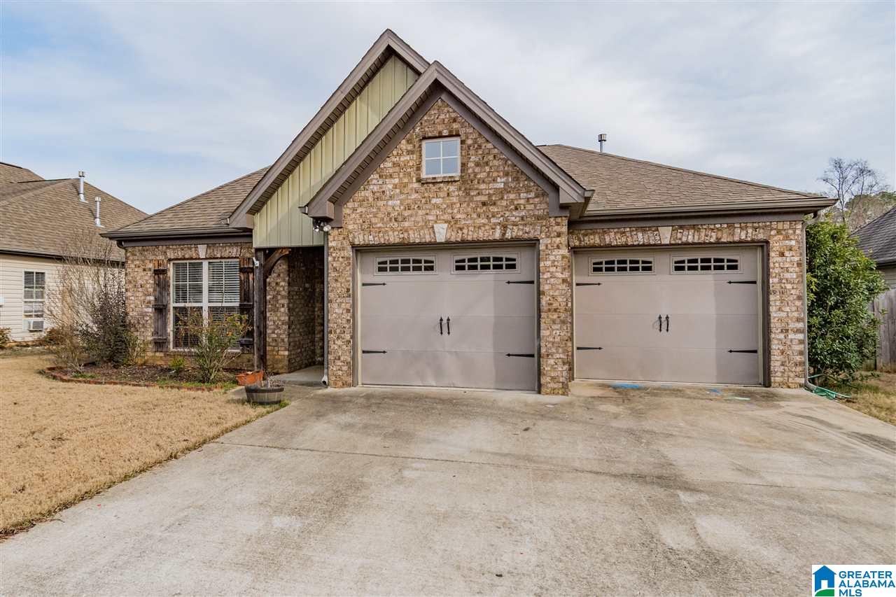 217 Falling Waters Way Alabaster, AL 35114 - Photo 2 of 30