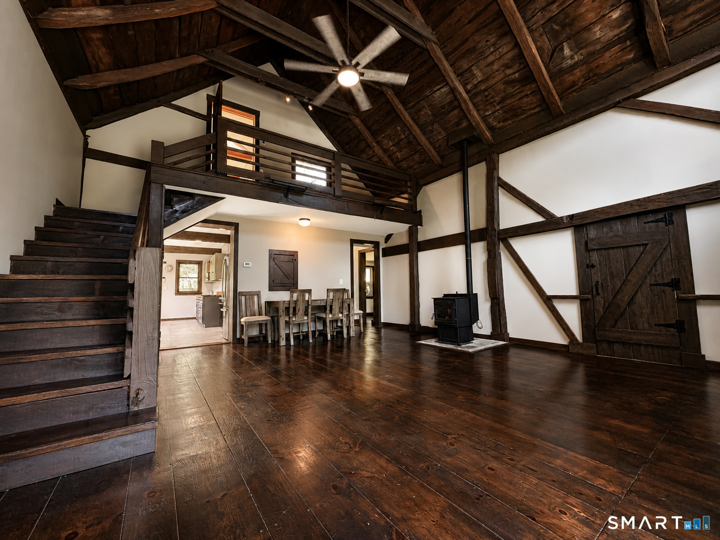 77 North High Street Clinton, CT 06413 - Photo 8 of 34