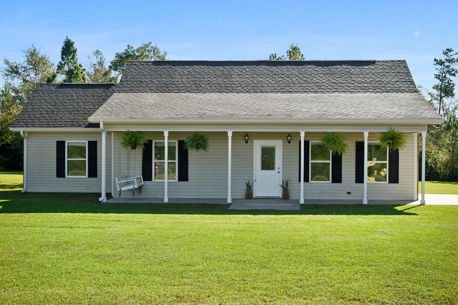 5 R Moran Road McHenry, MS 39561 - Photo 1 of 21 Primary Photo