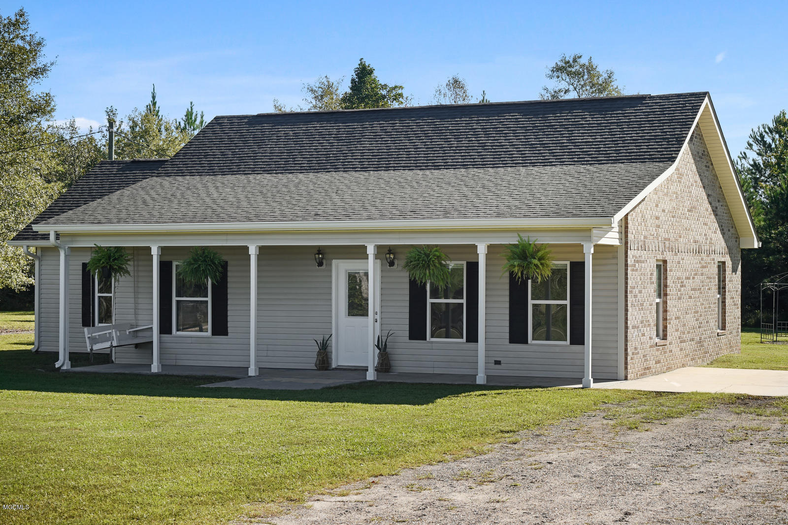 5 R Moran Road McHenry, MS 39561 - Photo 4 of 21 004_1600x1067_mls_1600x1067