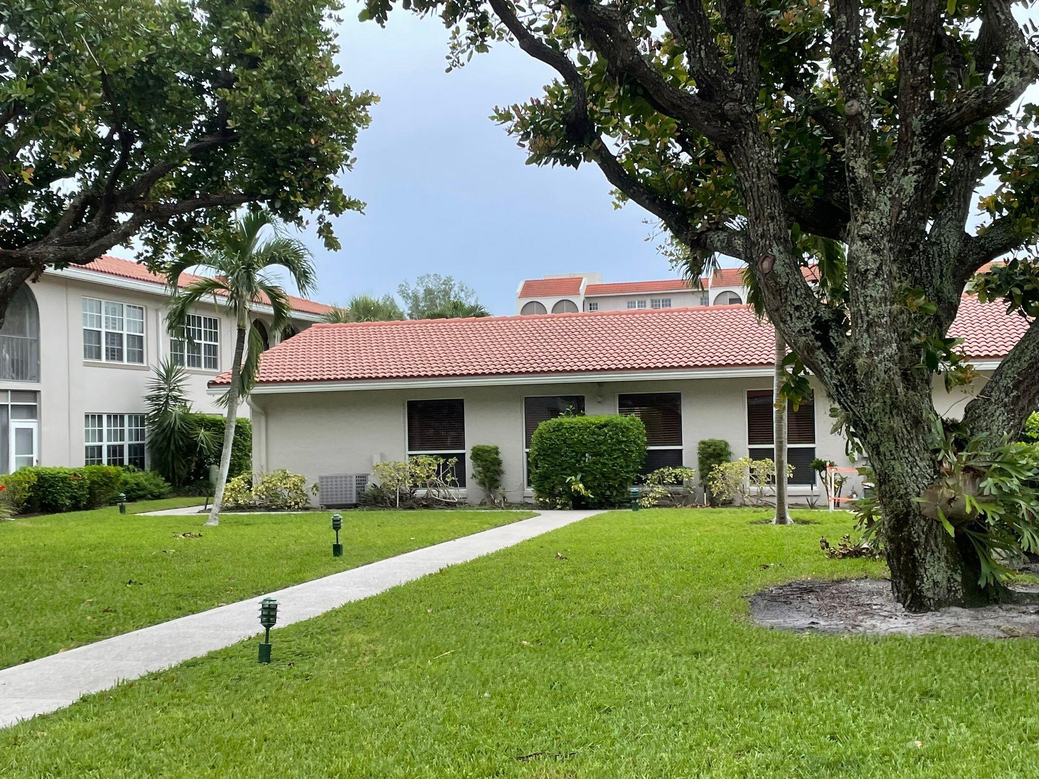 250 Northeast 20th Street, Unit 2100 Boca Raton, FL 33431 - Photo 47 of 49 250 49