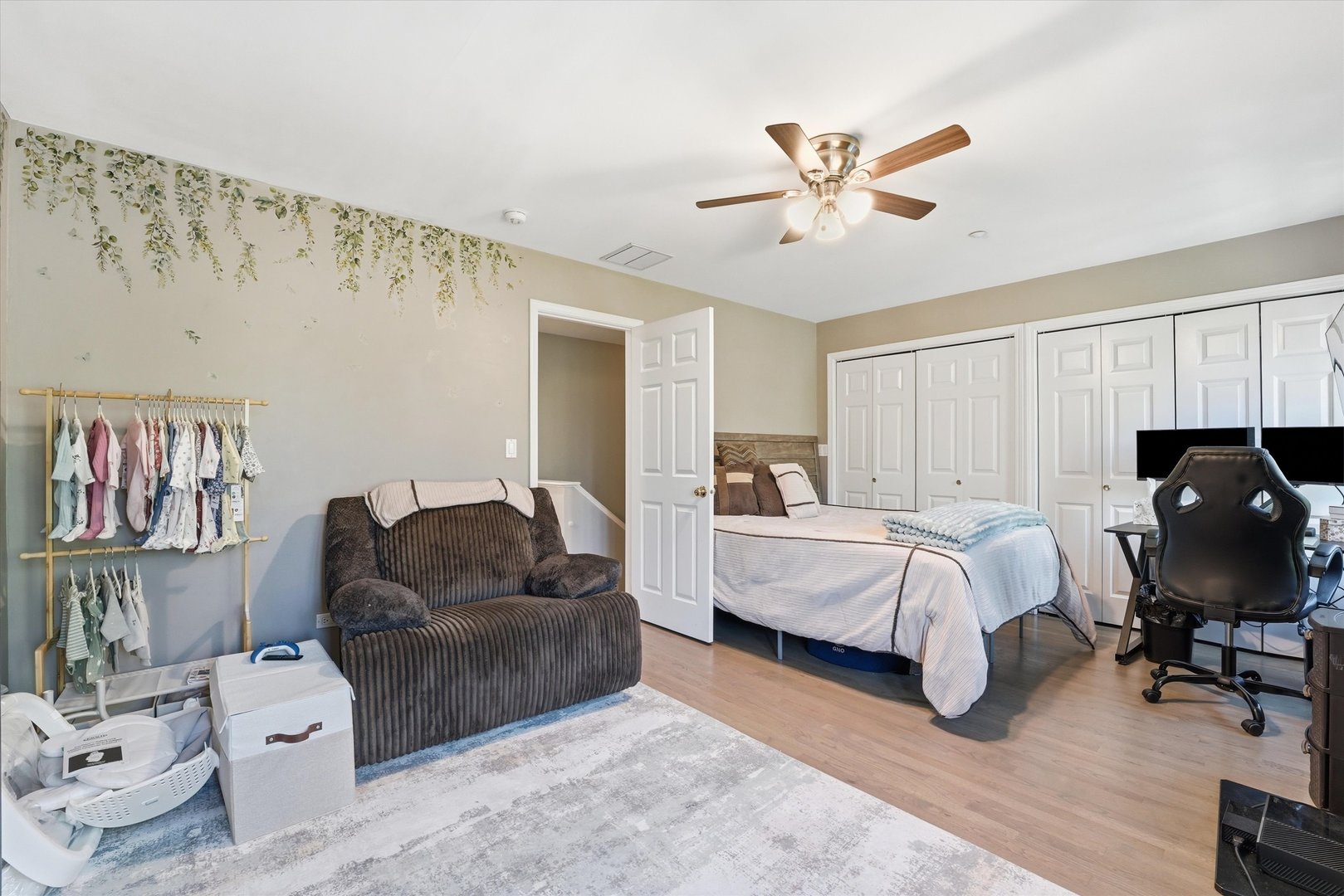 8625 Niles Center Road Skokie, IL 60077 - Photo 9 of 28