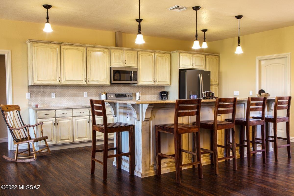15665 East Hillton Ranch Road Vail, AZ 85641 - Photo 4 of 32