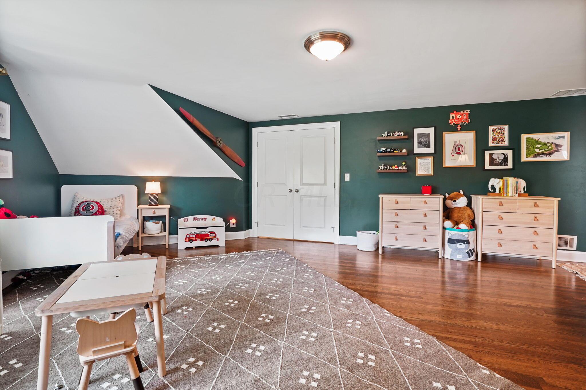 2076 Elgin Road Columbus, OH 43221 - Photo 63 of 82 64-web-or-mls-DSC00463