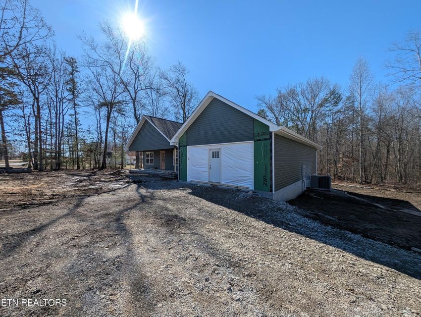 5375 Wilder Road Grimsley, TN 38565 - Photo 3 of 55 Gallery Image 3