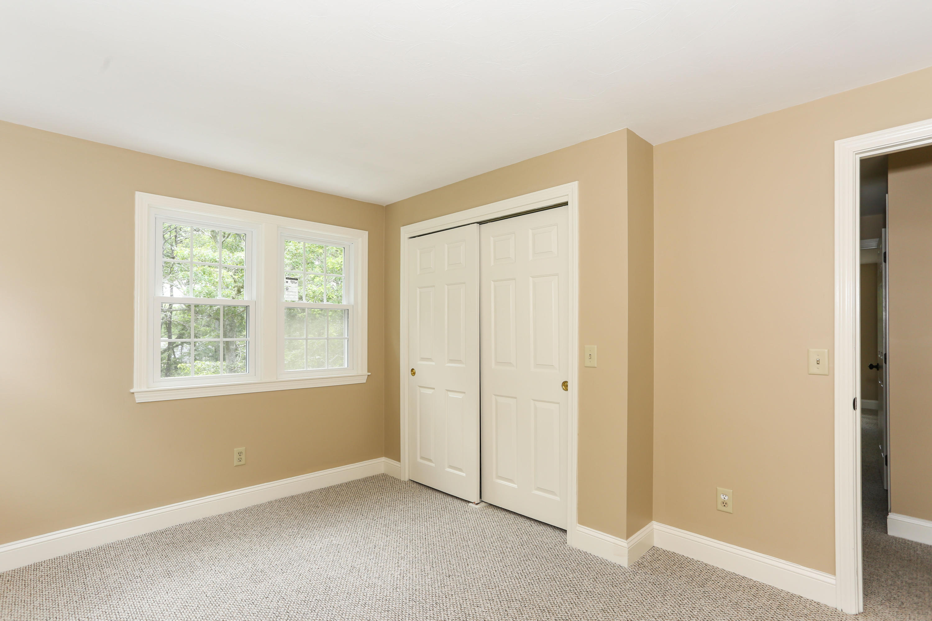 98 Flintrock Road Barnstable, MA 02630 - Photo 24 of 34 98FlinLR-27