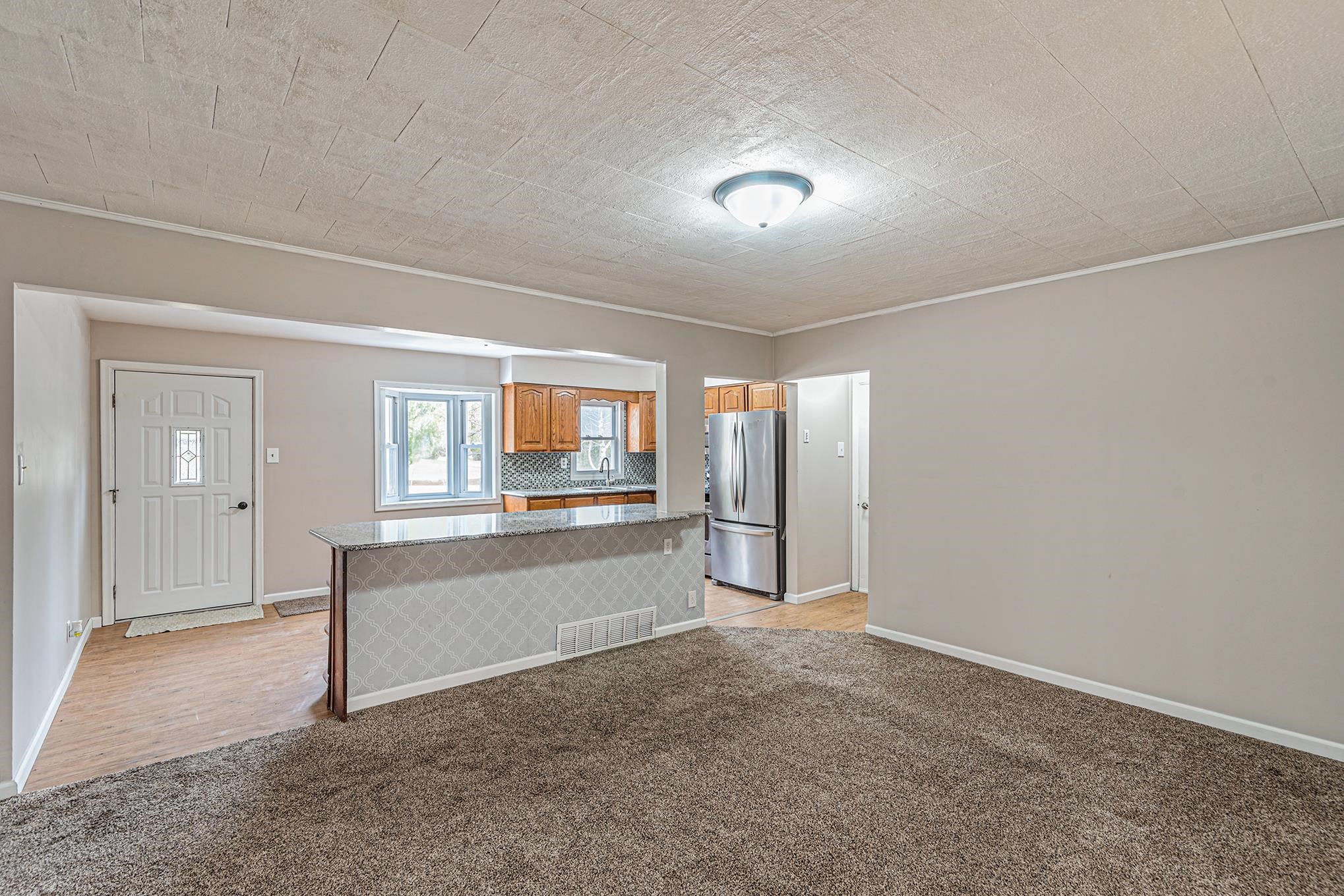 6362 Lucas Road Flint, MI 48506 - Photo 17 of 38 50104170-17.JPG