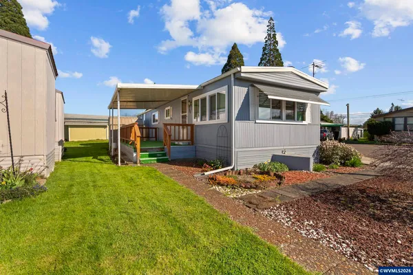 $69,900 | 3096 Rainbow Loop, Hubbard, OR 97032