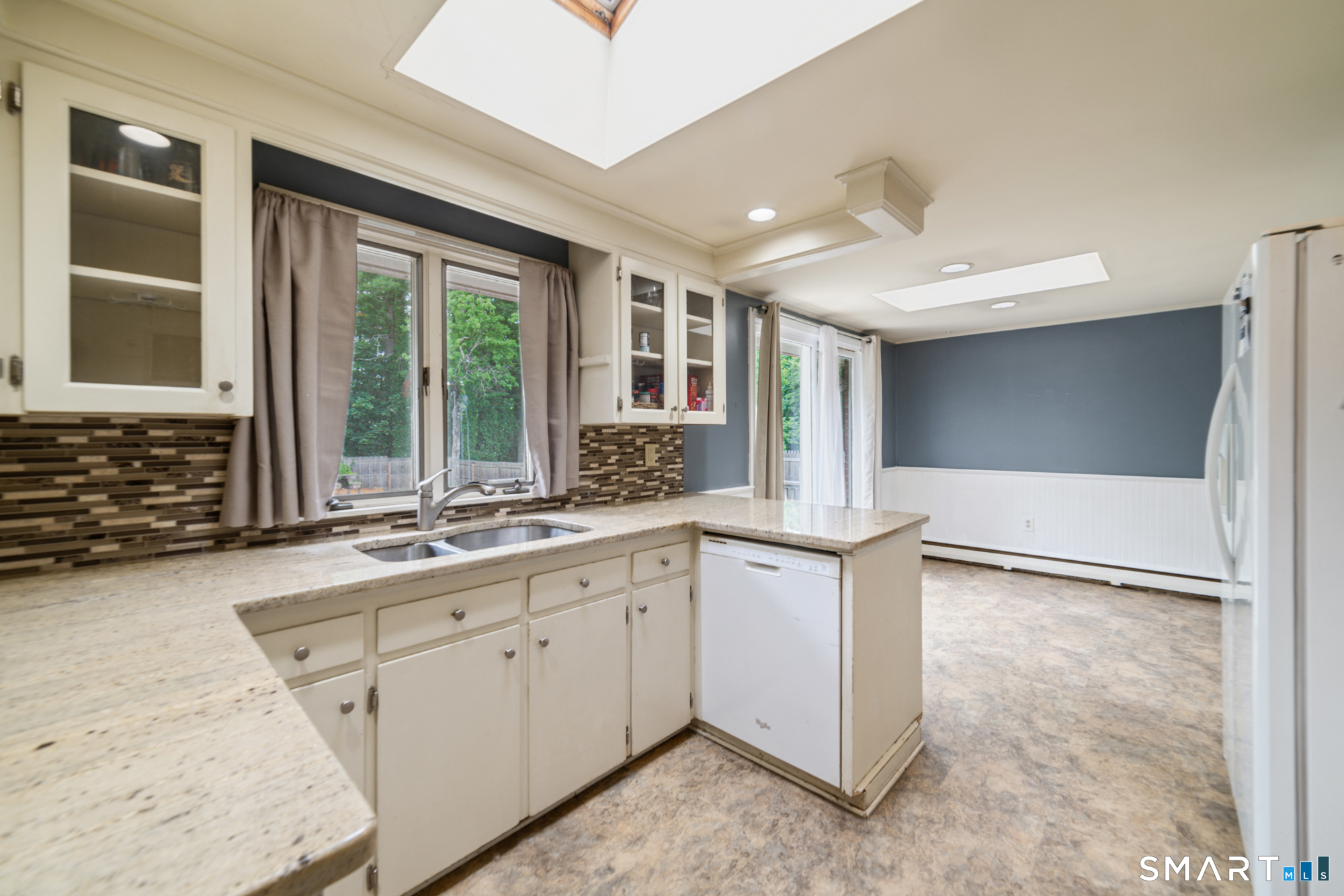 75 Pierce Street Torrington, CT 06790 - Photo 6 of 35