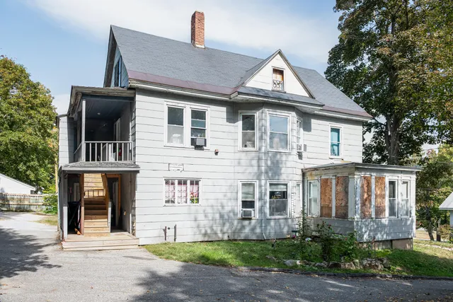 $125,000 | 429 Penobscot Street, Rumford, ME 04276