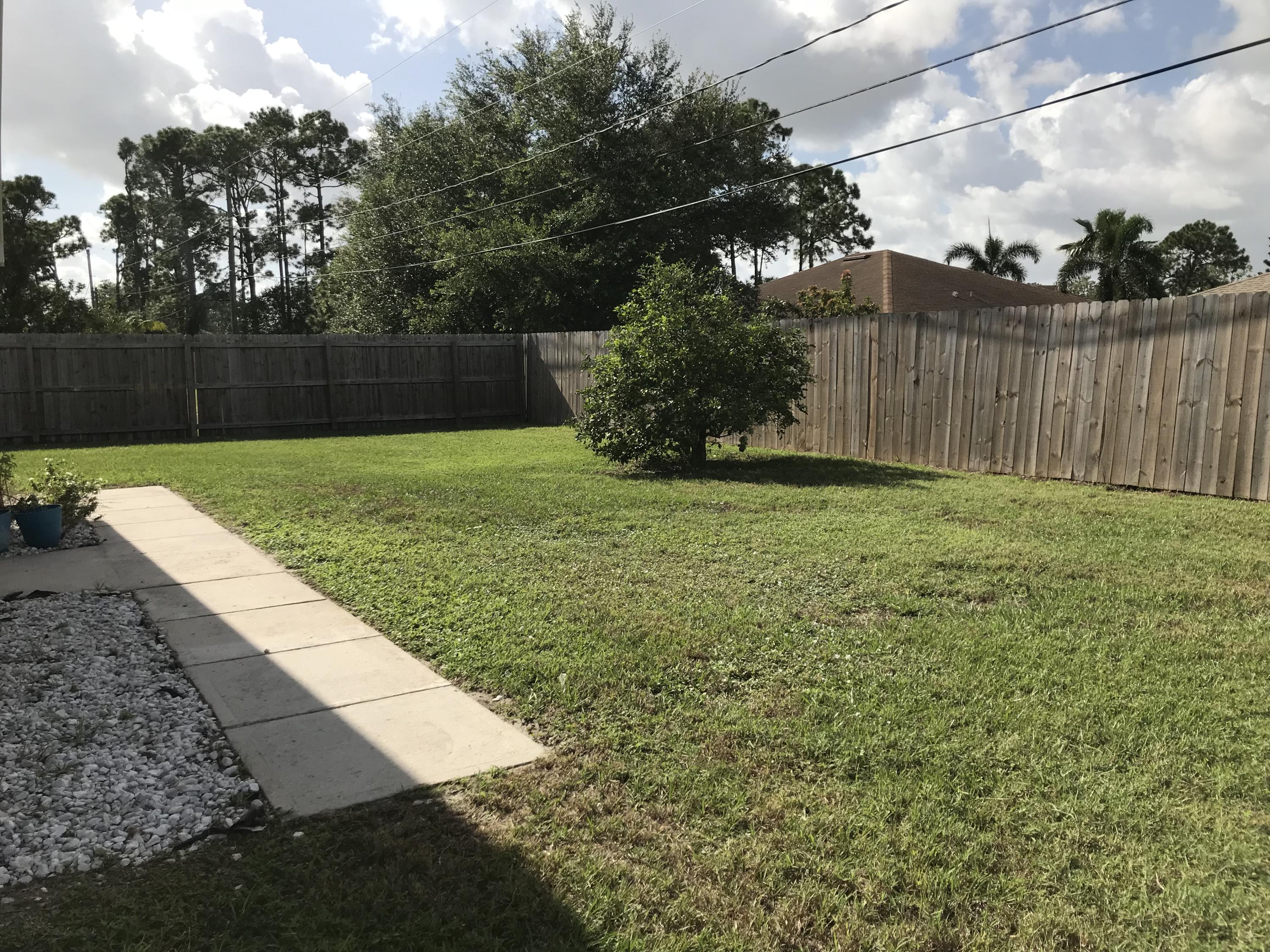921 Southwest Bay State Road Port St. Lucie, FL 34953 - Photo 10 of 10 Backyard