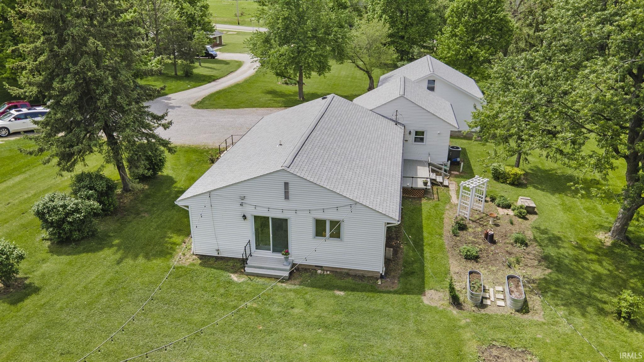 3823 Dicke Road Fort Wayne, IN 46804 - Photo 3 of 36
