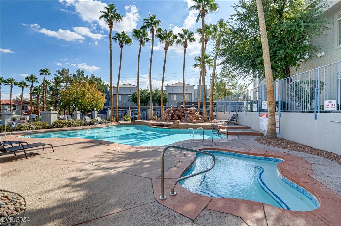 2201 Ramsgate Drive, Unit 827 Henderson, NV 89074 - Photo 1 of 17 Gallery Image 1