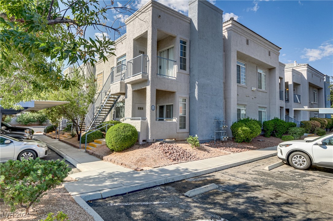 2201 Ramsgate Drive, Unit 827 Henderson, NV 89074 - Photo 12 of 17 Gallery Image 12
