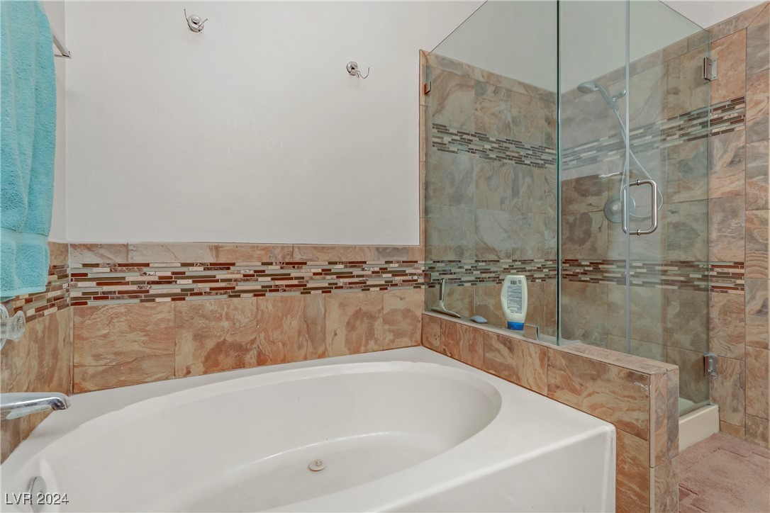 2201 Ramsgate Drive, Unit 827 Henderson, NV 89074 - Photo 6 of 17 Gallery Image 6