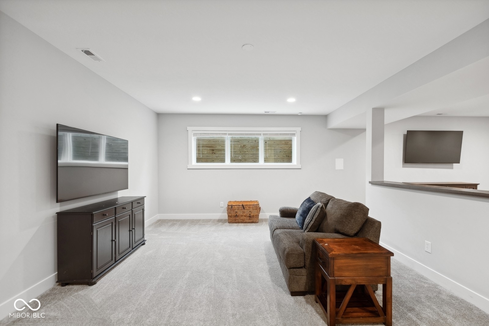 14289 Mccormick Circle Carmel, IN 46033 - Photo 24 of 33