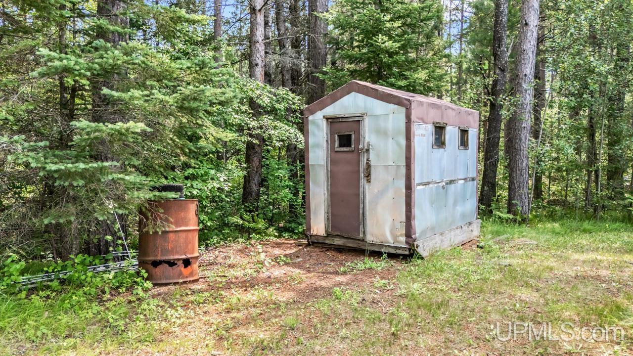 N10041 County Road 577 Daggett, MI 49821 - Photo 16 of 22