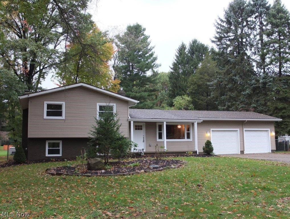 4262 Springdale Road Uniontown, OH 44685 - Photo 19 of 20 Welcome home to 4262 Springdale Rd!