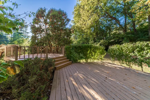 $399,000 | 3004 White Oaks Lane, Buchanan, MI 49107