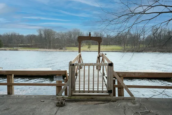 $375,000 | 3004 White Oaks Lane, Buchanan, MI 49107