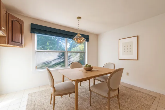 $399,000 | 3004 White Oaks Lane, Buchanan, MI 49107