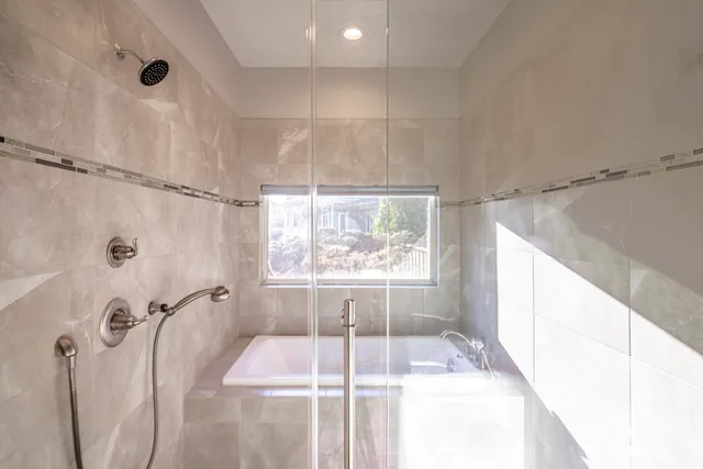 $399,000 | 3004 White Oaks Lane, Buchanan, MI 49107