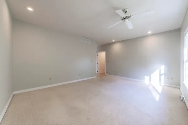 $375,000 | 3004 White Oaks Lane, Buchanan, MI 49107