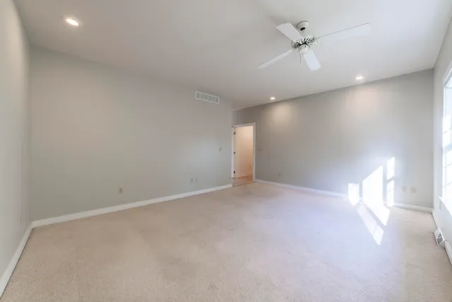 $399,000 | 3004 White Oaks Lane, Buchanan, MI 49107