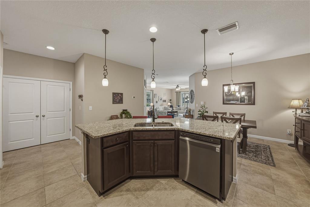 7739 Timberview Loop Wesley Chapel, FL 33545 - Photo 16 of 53 Gallery Image 16