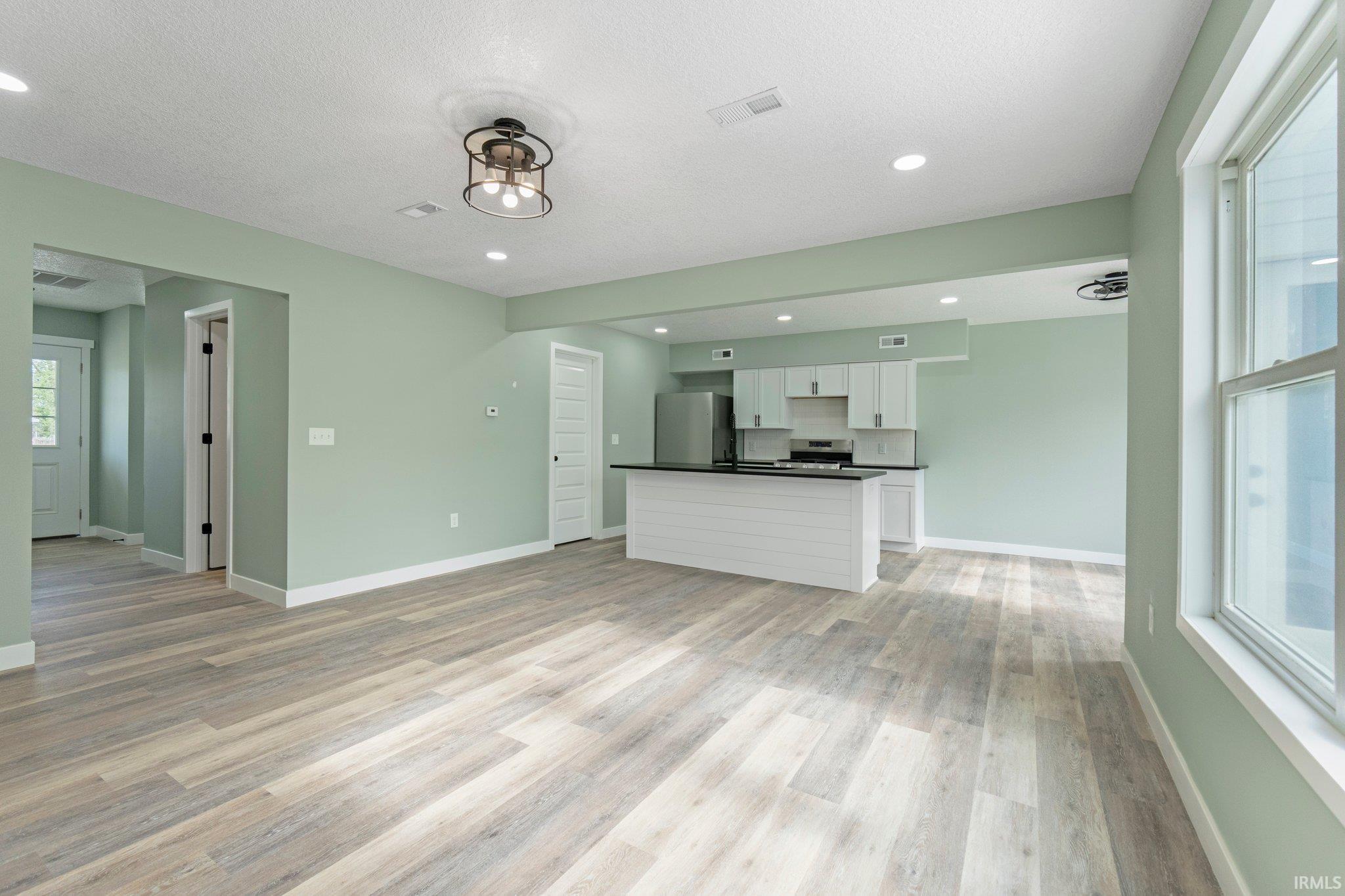 3615 Lindbergh Boulevard Fort Wayne, IN 46806 - Photo 7 of 25