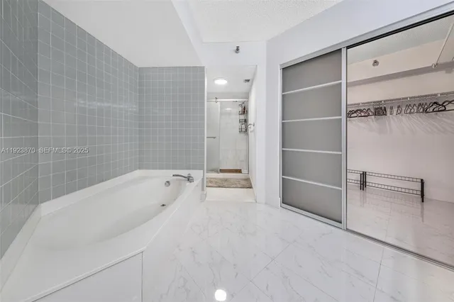 $3,350 | 3400 Northeast 192 Street, Unit 1808, Aventura, FL 33180