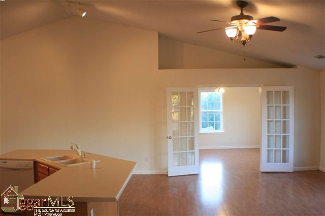 10 Sentinel Court Greer, SC 29650 - Photo 13 of 20 Gallery Image 13