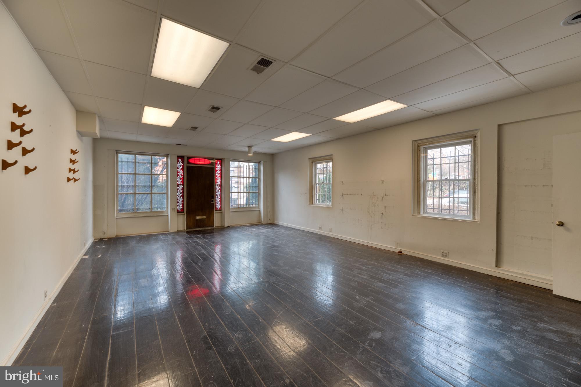 1837 19th Street Northwest Washington, DC 20009 - Photo 14 of 37