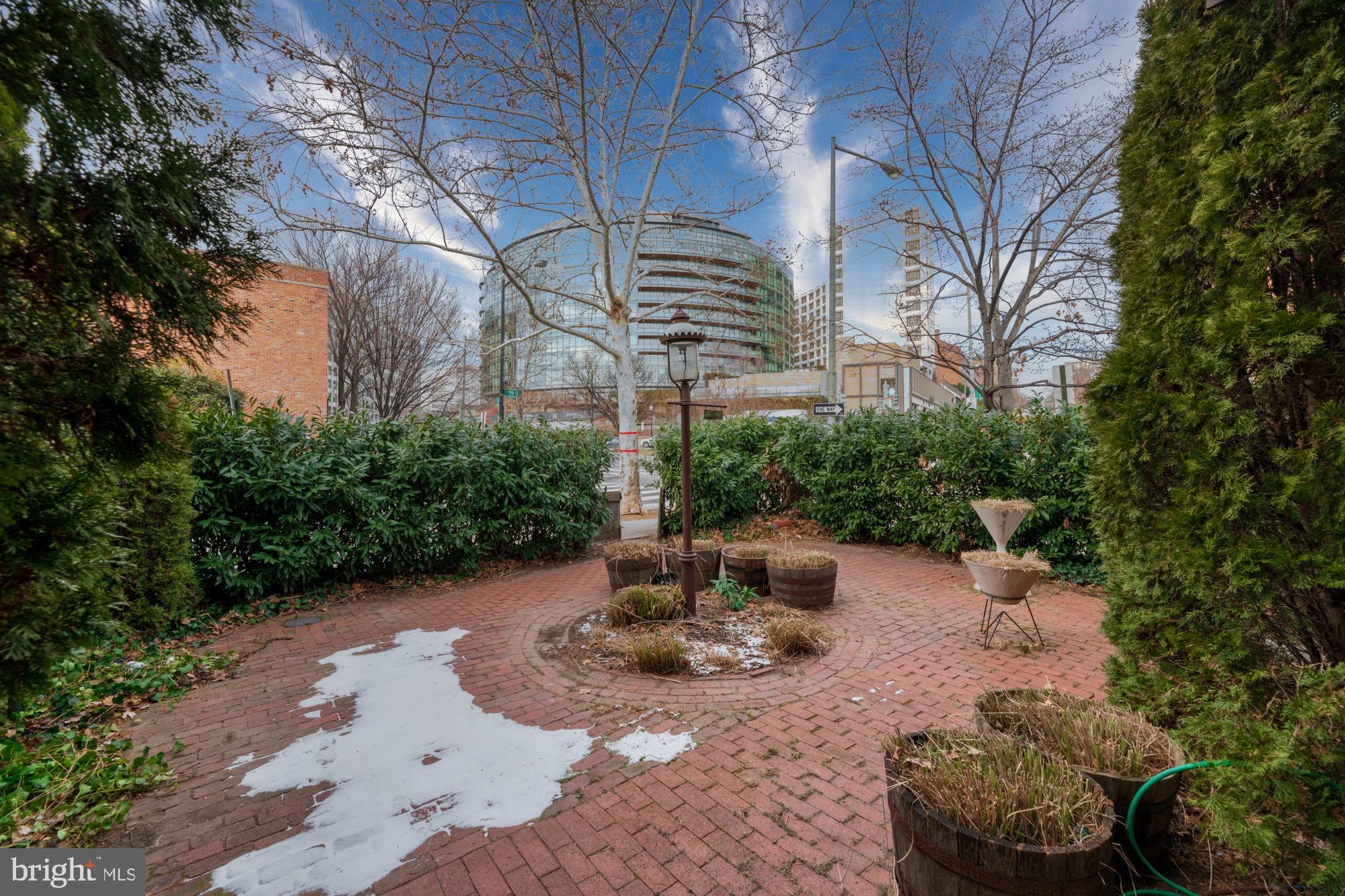 1837 19th Street Northwest Washington, DC 20009 - Photo 4 of 37