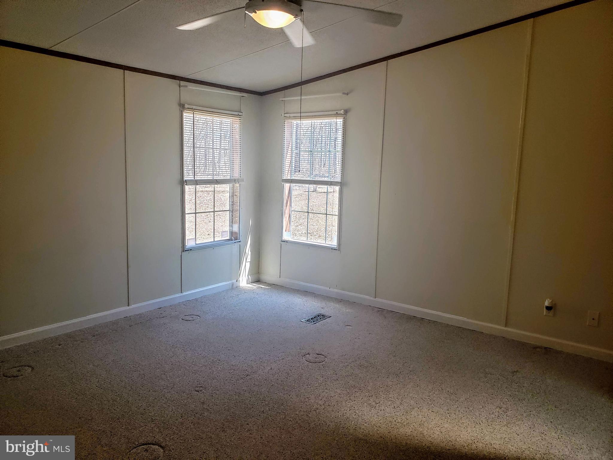 3504 Mill Green Road Street, MD 21154 - Photo 16 of 37 Master bedroom