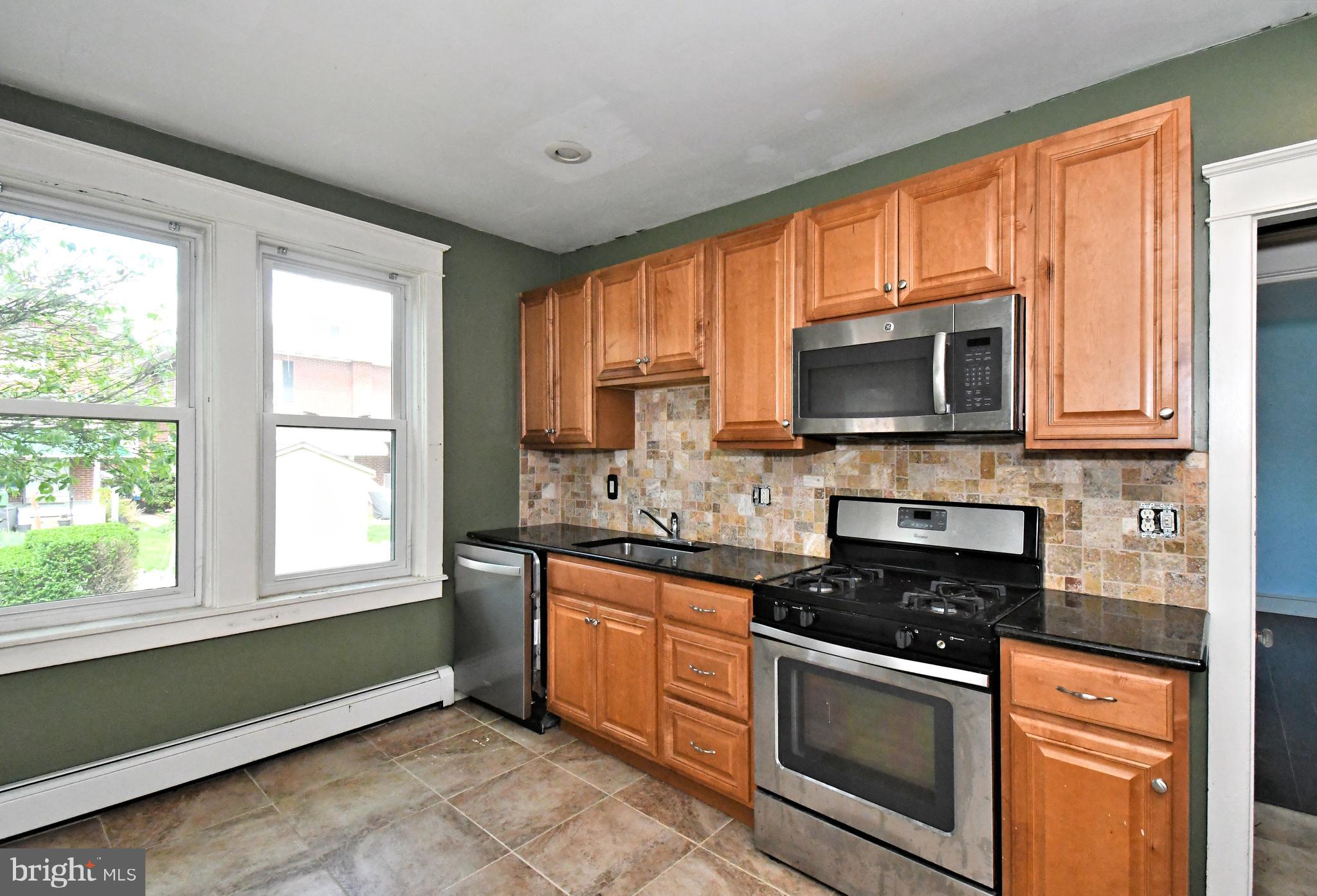 144 West Elm Street Reading, PA 19607 - Photo 5 of 35 Gallery Image 5