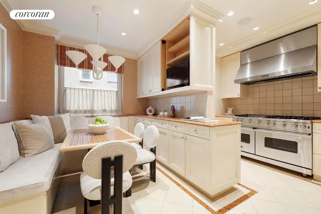 $7,900,000 | 15 West 81st Street, Unit 1D/2D | Upper West Side