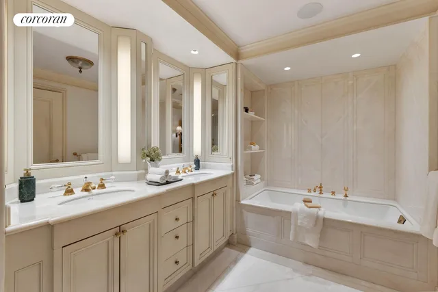 $7,900,000 | 15 West 81st Street, Unit 1D/2D | Upper West Side