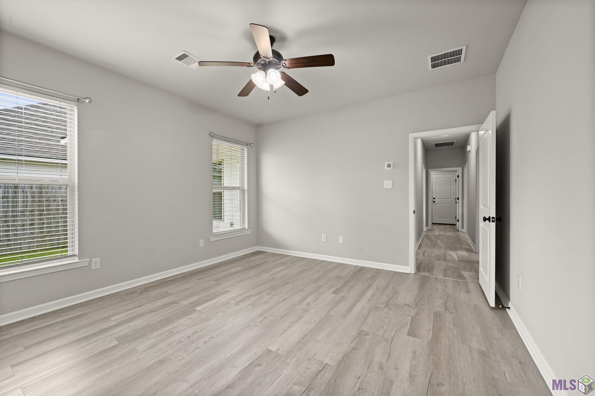 43119 Pointside Avenue Prairieville, LA 70769 - Photo 12 of 25