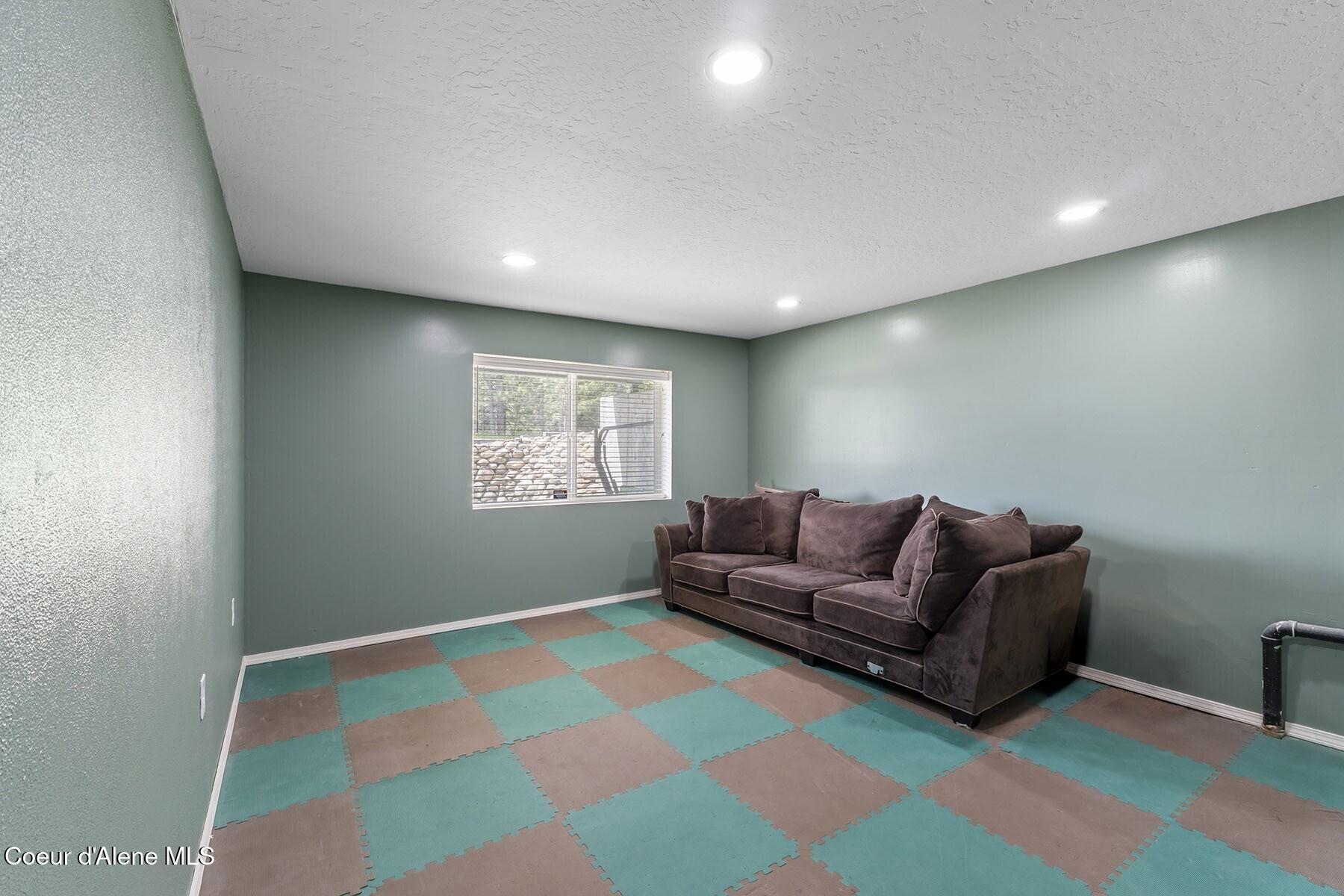 11341 North Church Road Rathdrum, ID 83858 - Photo 35 of 66 Lower Level Bedroom