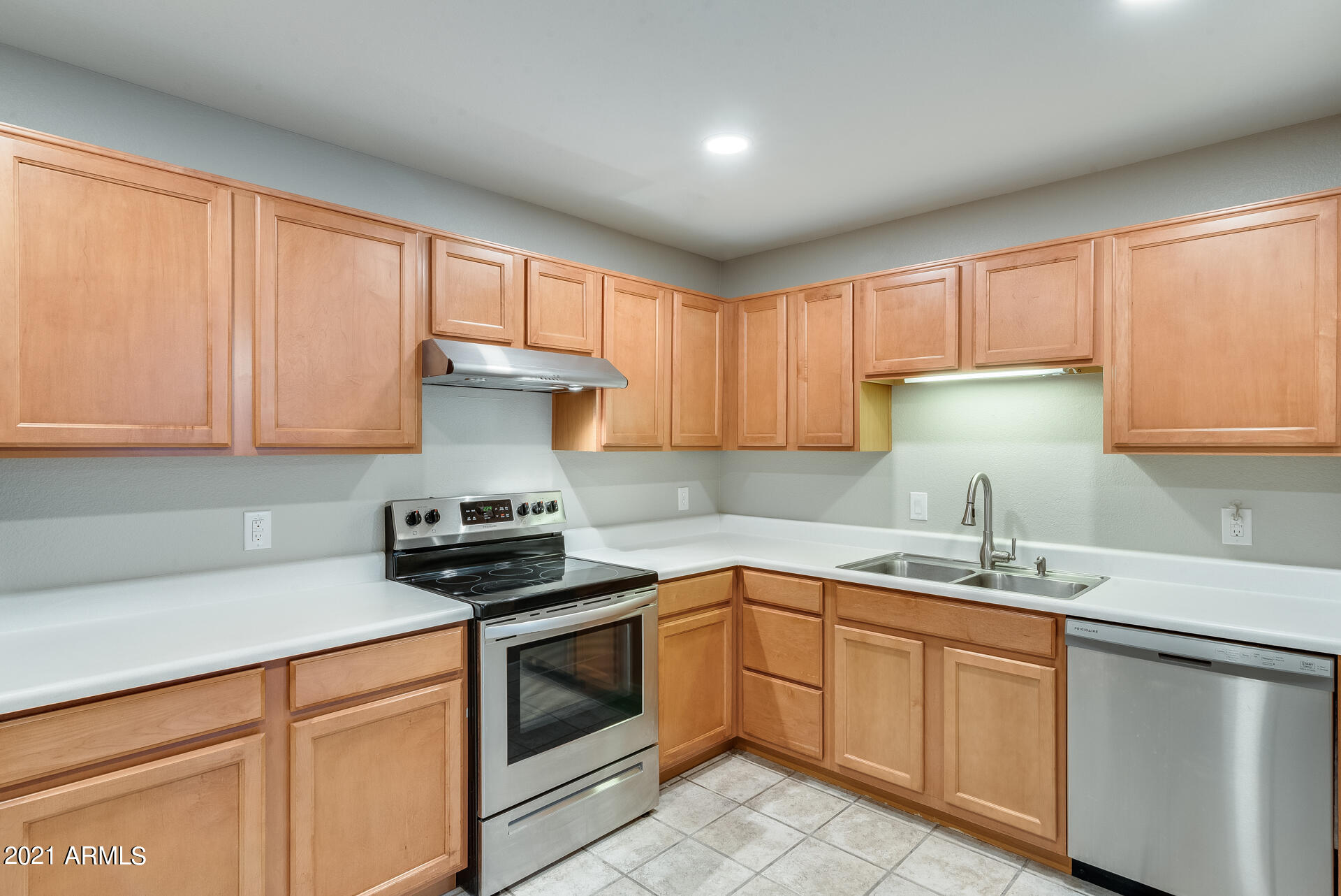 14300 West Bell Road, Unit 140 Surprise, AZ 85374 - Photo 19 of 27 Gallery Image 19