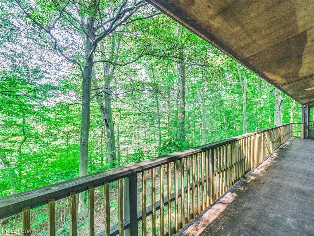 786 Westridge Road Akron, OH 44333 - Photo 8 of 30 Gallery Image 8