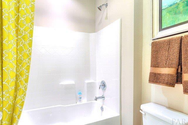 994 Upland Road Cantonment, FL 32533 - Photo 6 of 21 Gallery Image 6