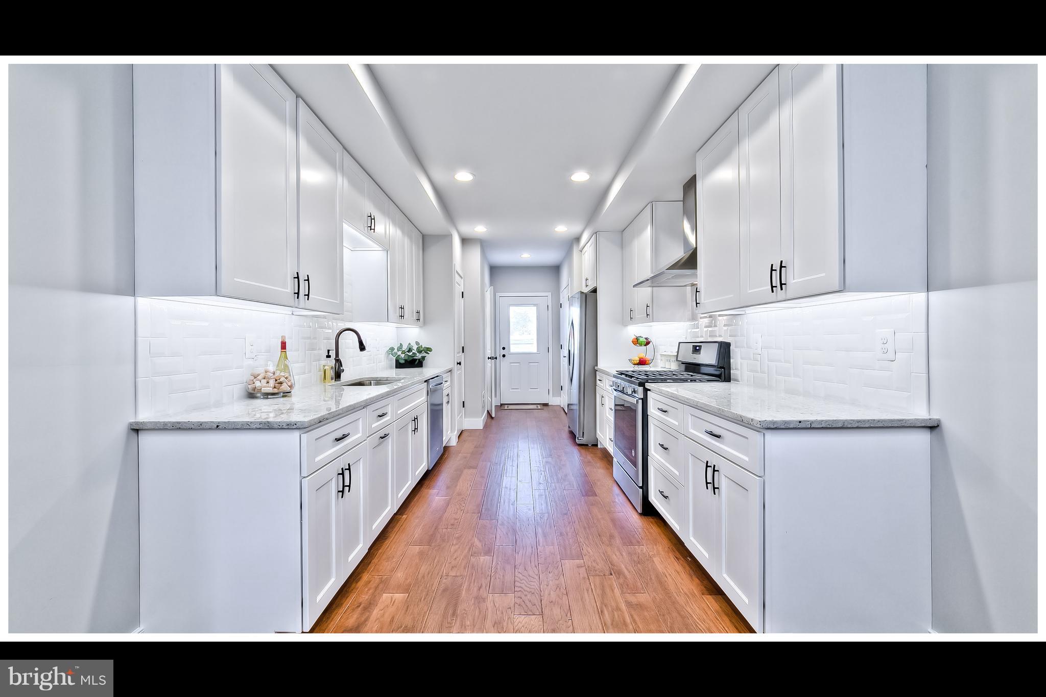3342 Keswick Road Baltimore, MD 21211 - Photo 11 of 30 Kitchen