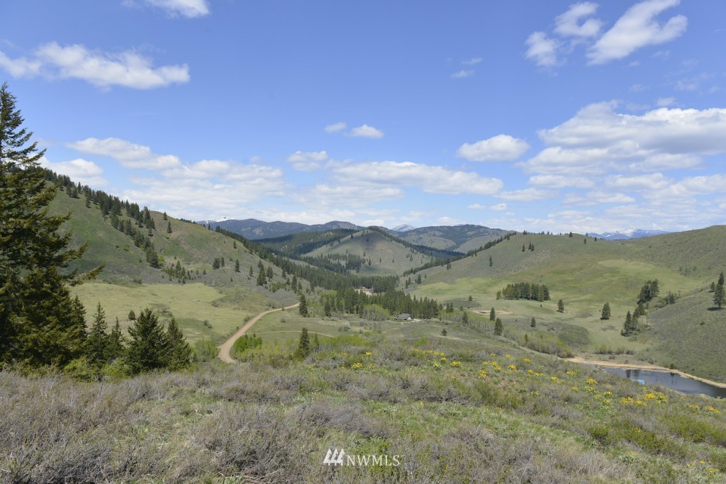 -tbd Rendezvous Road Winthrop, WA 98862 - Photo 4 of 24 Gallery Image 4