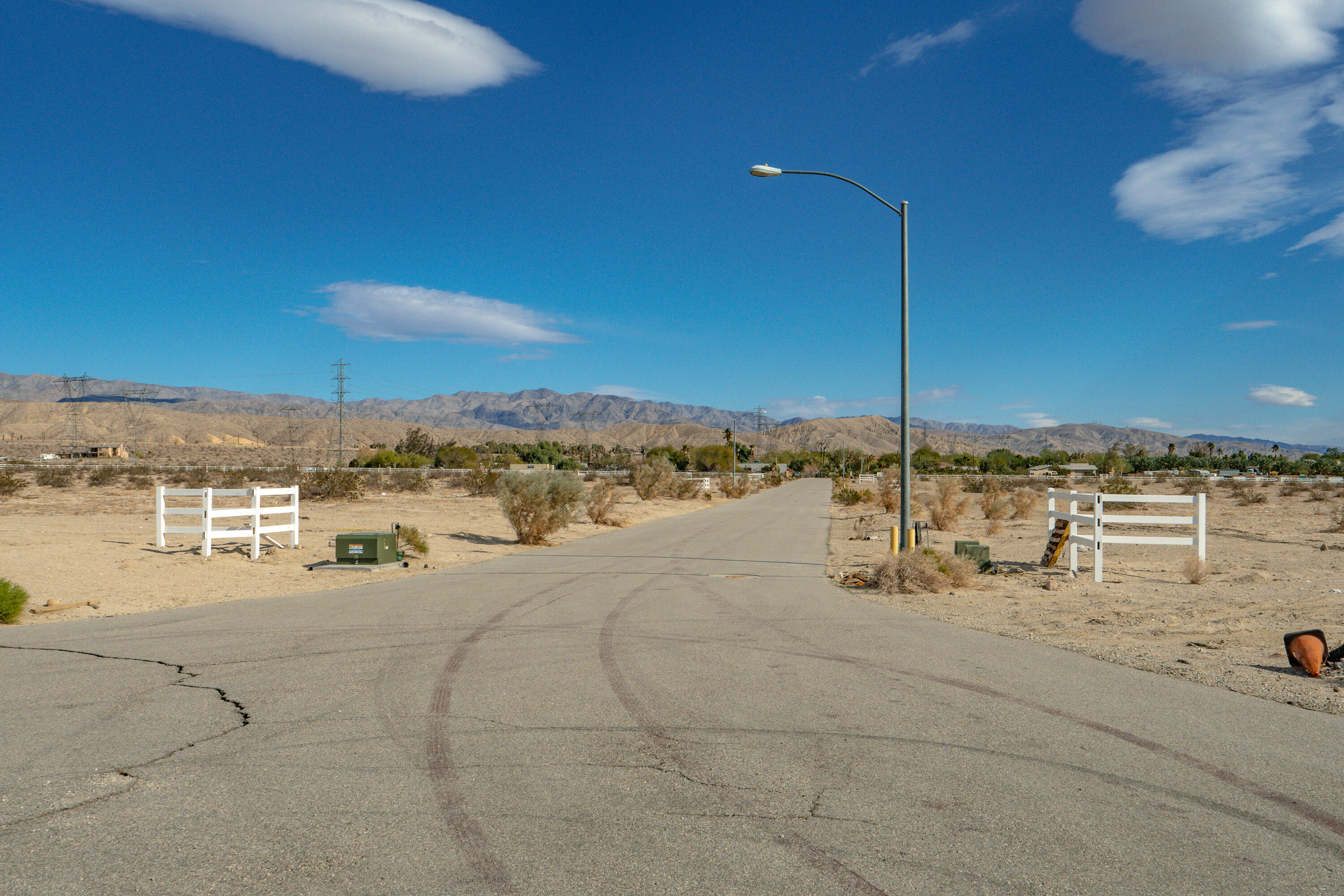 2 Hidden Springs Thousand Palms, CA 92276 - Photo 10 of 16 Property-12