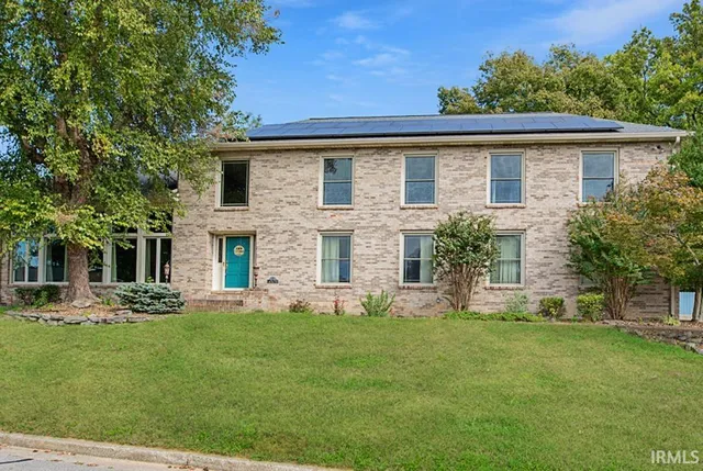 $525,000 | 6600 County Road 704 West, Newburgh, IN 47630