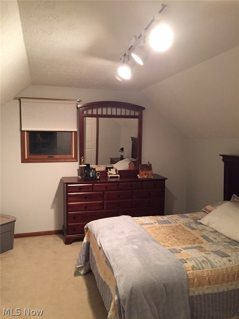 33399 Canterbury Road Avon Lake, OH 44012 - Photo 18 of 26