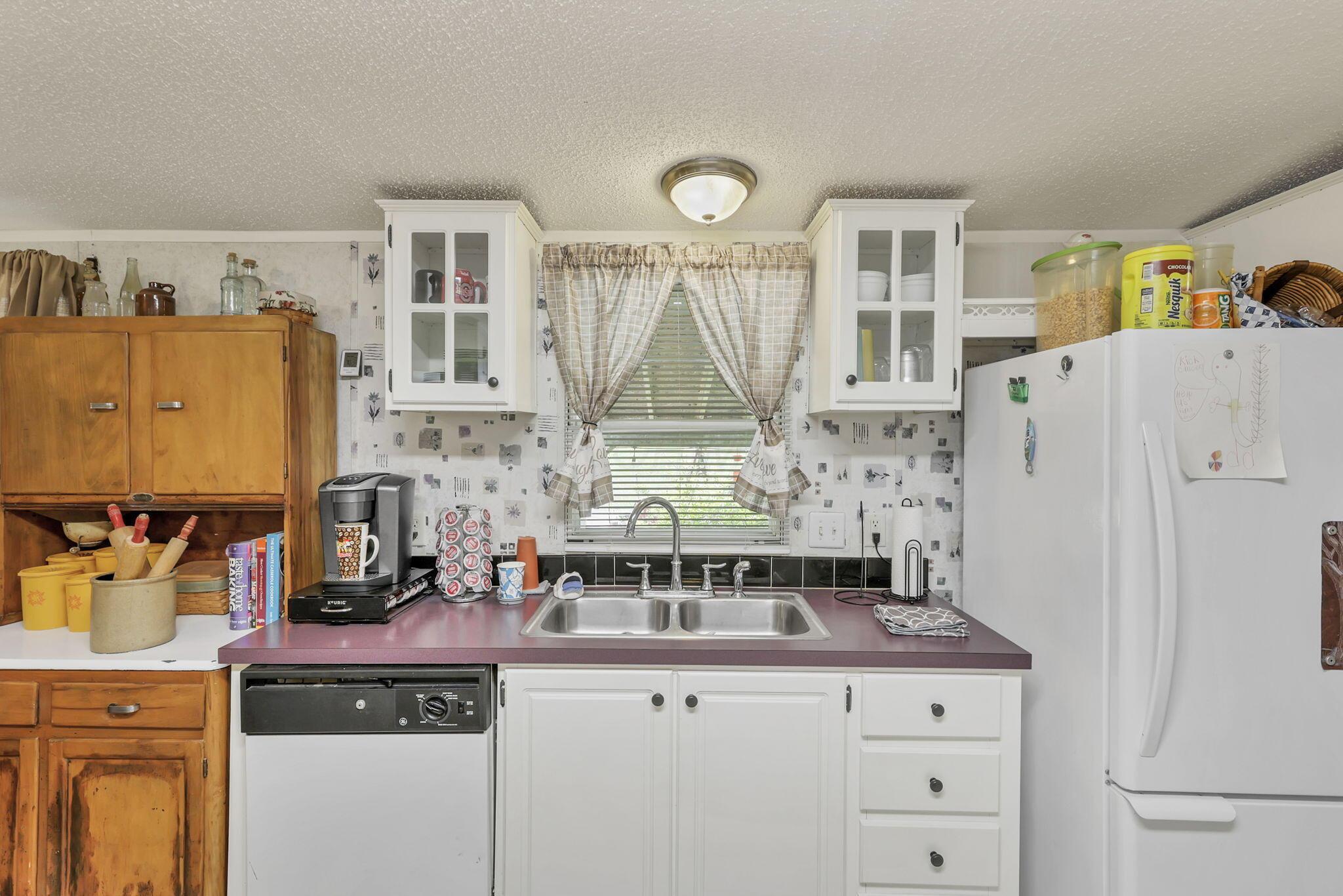36462 Smith Chapel Road Logan, OH 43138 - Photo 28 of 43